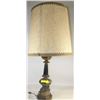 Image 1 : HEAVY BASED VINTAGE LAMP
