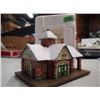 Image 2 : Hawthorne Village Miniature, John Deere Freight Station, John Deere Heartland Holiday Collection (W/