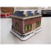 Image 2 : Hawthorne Village Miniature, Heartland Post Office, John Deere Heartland Holiday Collection (W/ Cert