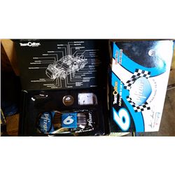 1/24, 2004 Prizer Ford Taurus