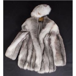 Elegant Silver Fox Fur Coat