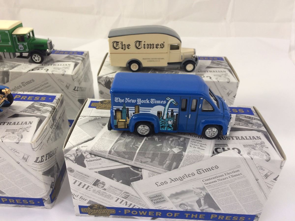 MATCHBOX COLLECTIBLES POWER OF THE PRESS 1910 RENAULT AG VAN *LE FIGARO MATCHBOX COLLECTIBLES POWER OF THE PRESS 1910 RENAULT AG VAN *LE FIGARO