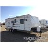 Image 2 : 2004 PROWLER REGAL T/A TRAVEL TRAILER