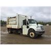 Image 2 : 2009 IHC DURASTAR 4400 S/A GARBAGE TRUCK