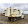 Image 3 : 2009 IHC DURASTAR 4400 S/A GARBAGE TRUCK