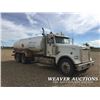 Image 2 : 1997 FREIGHTLINER T/A TANK TRUCK