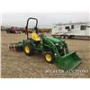 Image 2 : 2013 JOHN DEERE 2320 MFD UTILITY TRACTOR