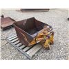 Image 1 : TWIST WRIST 36" CLEANOUT BUCKET