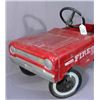 Image 2 : VINTAGE AMF FIRE CHIEF #503 RED PEDAL CAR