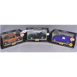 THREE MAISTO SPECIAL EDITION 1:24 SCALE DIE CAST METAL