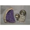 Image 1 : An fossilized ammonite 6 1/2" in height and a geode section, approximately 8" in diameter