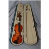 Image 1 : Modern violin and bow in fitted case