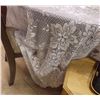 Image 2 : LACE TABLE CLOTH