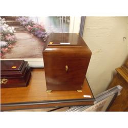 WOOD WINE BOX