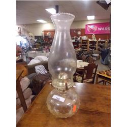 VINTAGE OIL LAMP