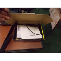 ZINWELL DIGITAL TO ANALOG CONVERTER BOX