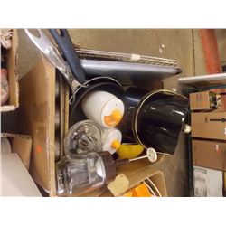 BOX  - EGG COOKER = CHOPPER AND MORE