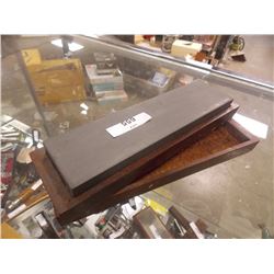 VINTAGE SHARPENING STONE IN WOOD CASE - 2 TTL