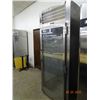 Image 1 : Traulsen Glass Door Refrigerator   40°