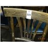 Image 2 : 21 Wood Back Padded Chairs - 21 Times the Money