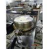 Image 1 : Gold Medal Waffle Maker