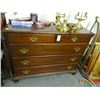 Image 1 : Mahogany 2 Over 3 Dresser