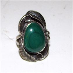 Native American Navajo Old Pawn Sterling Silver Malachite  Ring Size 7 Squash Blossom Design