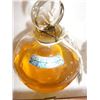 Image 2 : perfume bottles