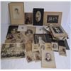 Image 1 : Collection of 50 antique photos