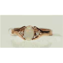 10KT GOLD DIAMOND  OPAL RING INSURANCE SIZE 6.5