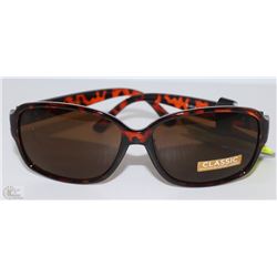 NEW FOSTER GRANT - CLASSIC LADIES LEOPARD PRINT