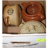 Image 1 : ESTATE BOX OF BEAN POTS