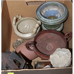 BOX OF ESTATE ITEMS INCLUDING CANDLE HOLDERS,