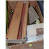 Image 1 : BOX OF VINTAGE ITEMS INCLUDING ICE CRUSHER,