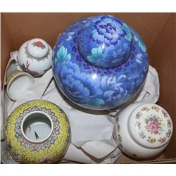 BOX OF CHINESE VASES