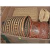 Image 1 : BOX OF WICKER BASKETS