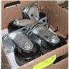 Image 1 : LOT OF 4 HEAVY DUTY CASTORS 4"