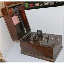 VINTAGE MEDICAL DEVICE
