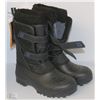 Image 1 : NEW WINTER BOOTS SIZE 6