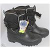 Image 1 : NEW WINTER BOOTS SIZE 8