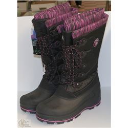 NEW WOMENS WINTER BOOTS SIZE 4