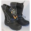 Image 1 : NEW ICE FIELDS WINTER BOOTS SIZE 4