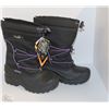 Image 1 : NEW ICE FIELDS KIDS WINTER BOOTS SIZE 11