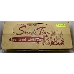VINTAGE SNACK TIME HEAT PROOF WHITE WARE SET IN