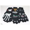 Image 1 : BAG OF 6 HALLOWEEN GLOW IN THE DARK GLOVES
