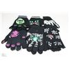 Image 1 : BAG OF 6 HALLOWEEN GLOW IN THE DARK GLOVES