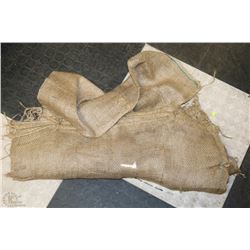 PACKAGE OF 10 BURLAP SACKS