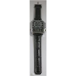 NEW MENS MULTI TIME ZONE WATCH