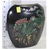 Image 1 : DARK DRAGON VASE