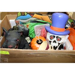 BOX OF ASSORTED HALLOWEEN DECOR - INDOOR+OUTDOOR